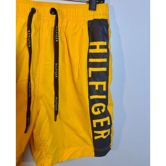 Tommy Hilfiger Men’s Dune Volley Swim Shorts Size L – Bright Yellow - Picture 3 of 6